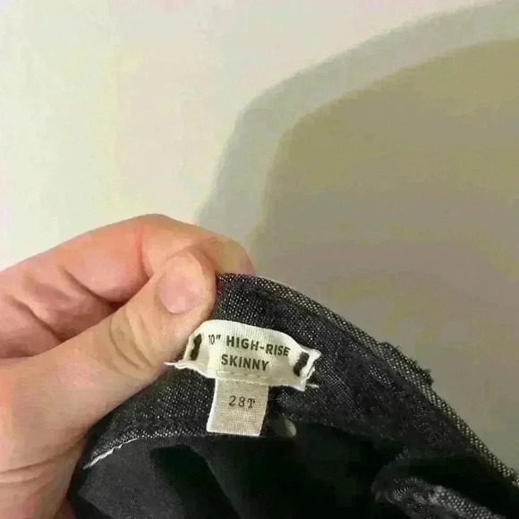 Madewell 10” high-rise skinny black size 28T LIKE NEW - Picture 5 of 5